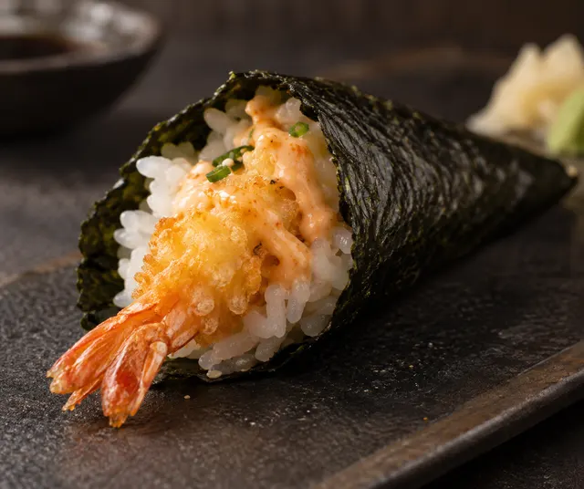 Temaki ebi tempura